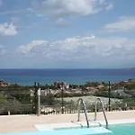 شقة Santa Barbara تْشيفالو