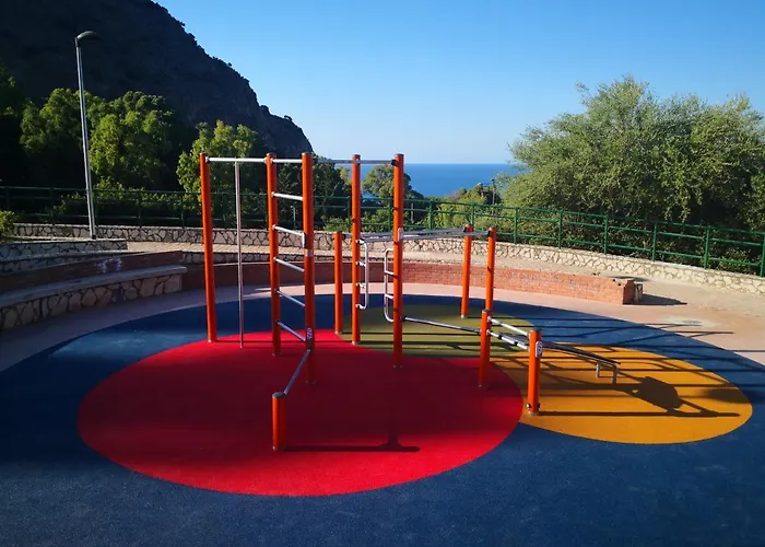 圣巴巴拉公寓 公寓 切法卢