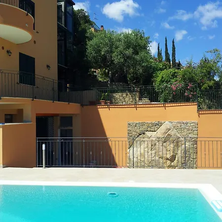 Santa Barbara Apartment