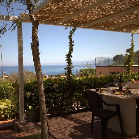 Santa Barbara Apartment Cefalu