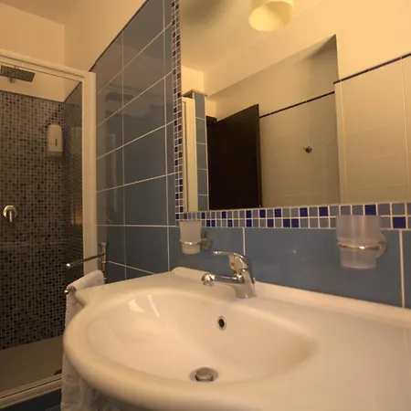 Santa Barbara Apartman