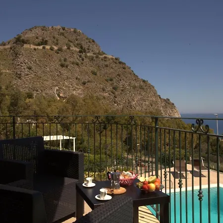 Santa Barbara Apartman